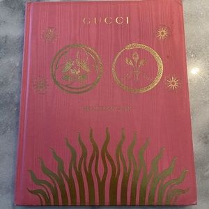 Gucci holiday book authentic GUCCI